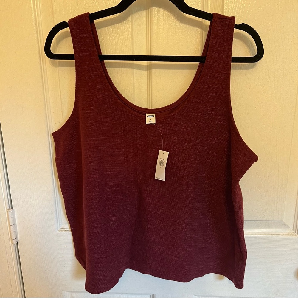 NWT Cropped Tank